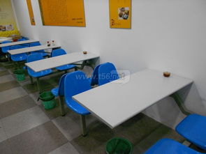 攜手優質家具，共創快餐輝煌 專業快餐桌椅，助您開店無憂